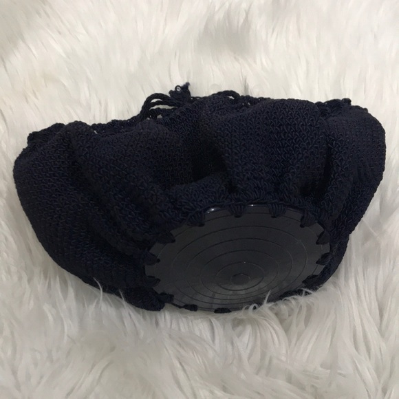 Round Handmade Pouch Purse - Picture 6 of 8